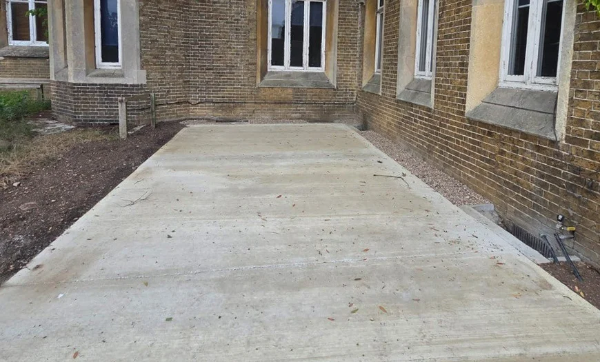 Oaklands-College-2